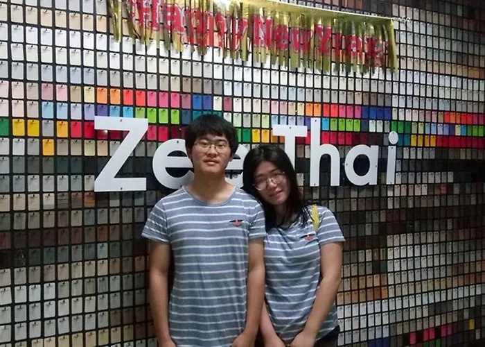 Zee Thai Hostel *